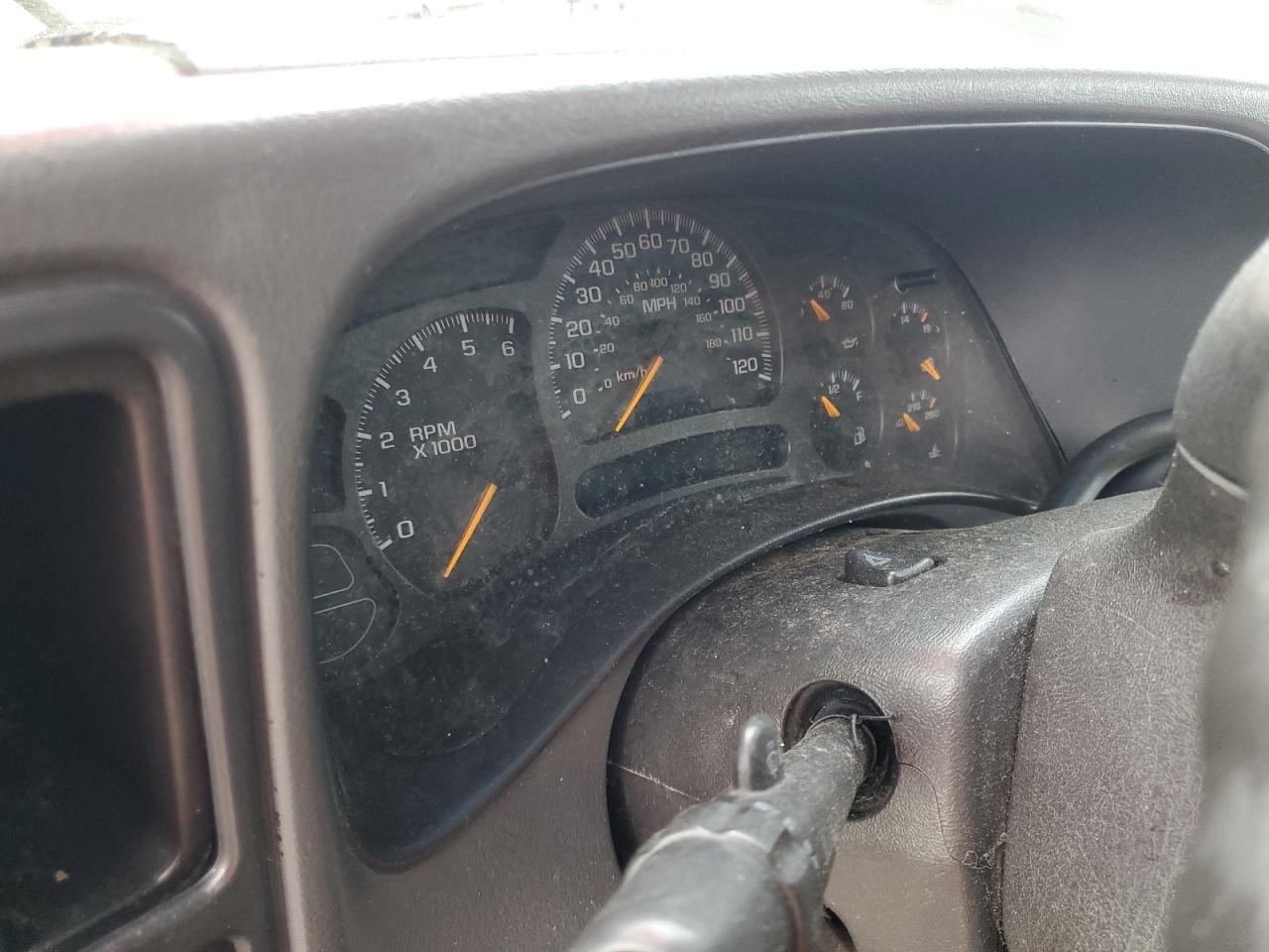 2005 CHEVROLET SILVERADO C1500 photo 17