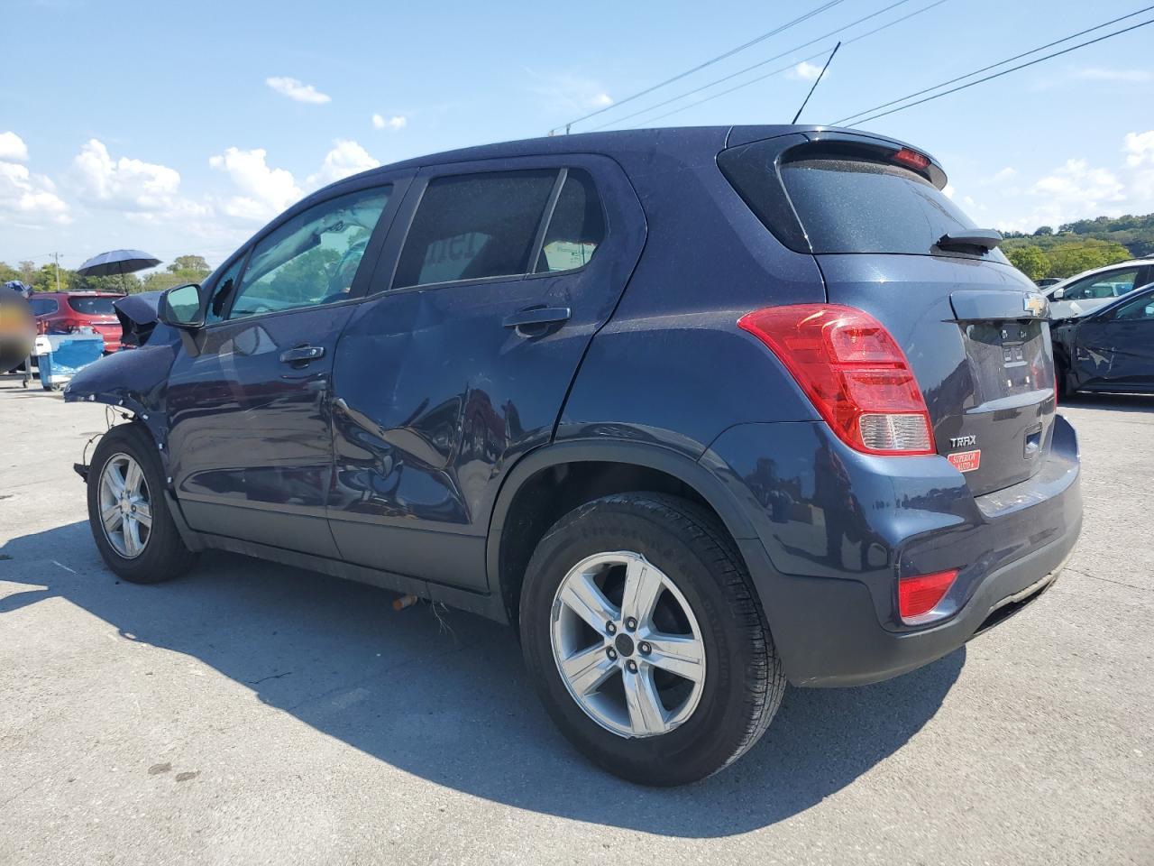 2019 CHEVROLET TRAX LS photo 3