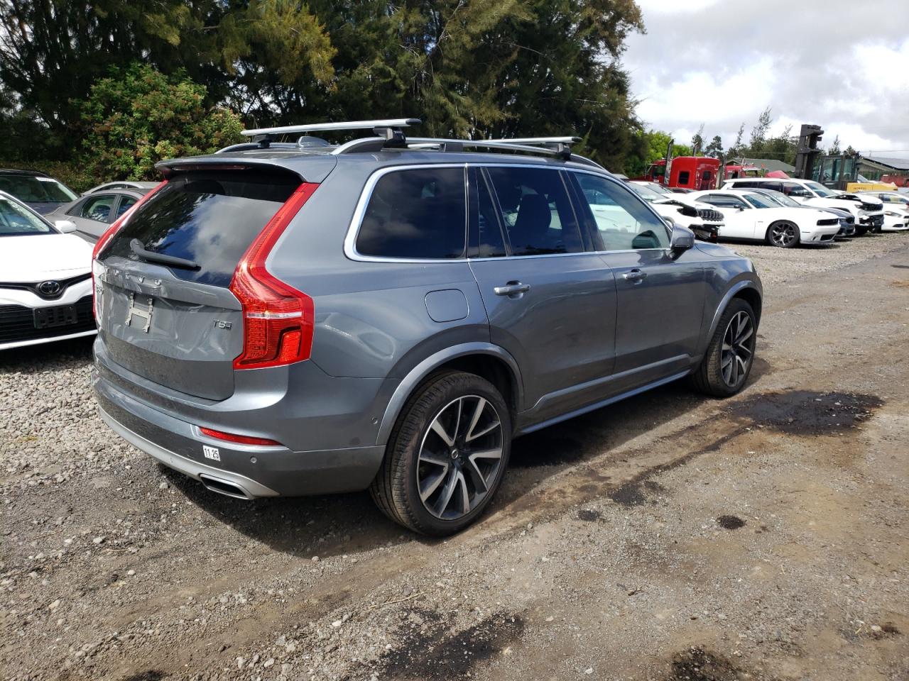 2019 VOLVO XC90 T8 MOMENTUM photo 5