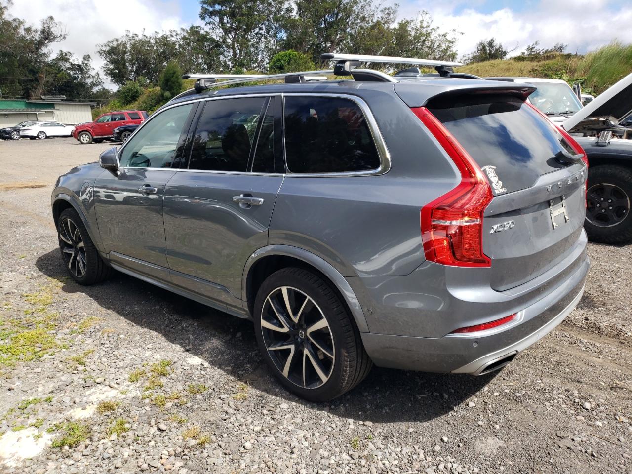 2019 VOLVO XC90 T8 MOMENTUM photo 3