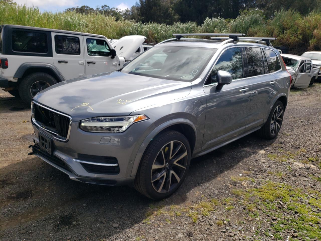 2019 VOLVO XC90
