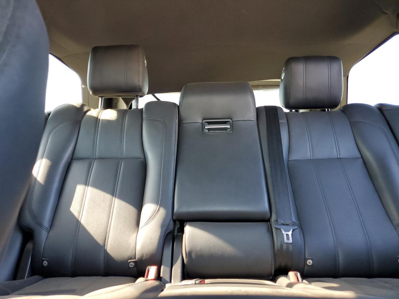 2017 LAND ROVER RANGE ROVER SUPERCHARGED photo 28