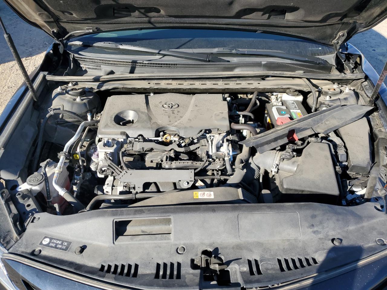 2020 TOYOTA CAMRY SE photo 31