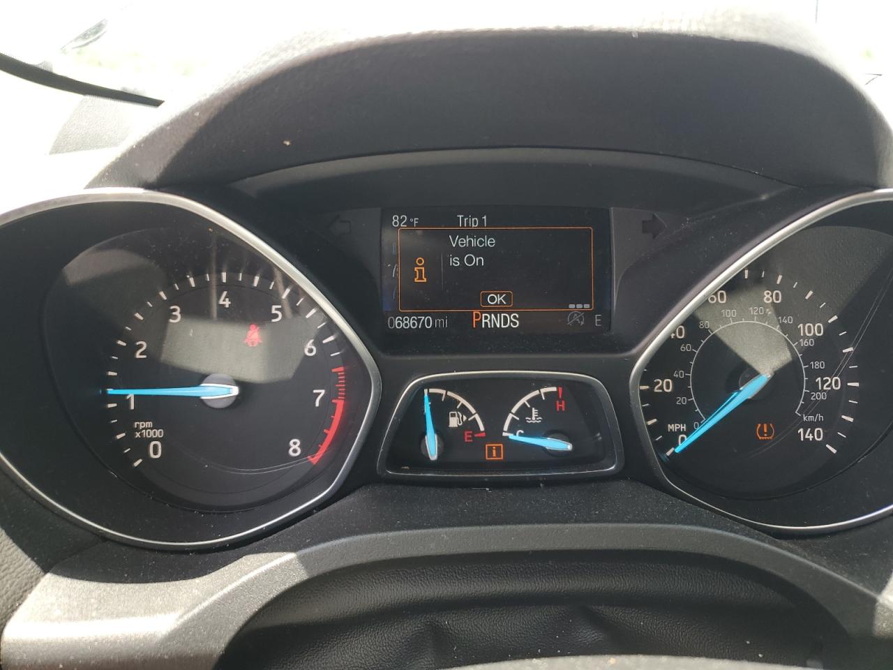2018 FORD ESCAPE SEL photo 17