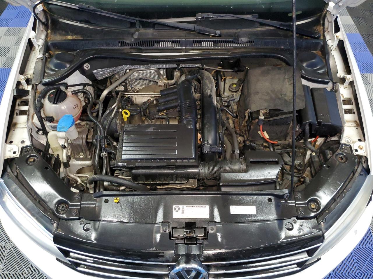2016 VOLKSWAGEN JETTA S photo 31