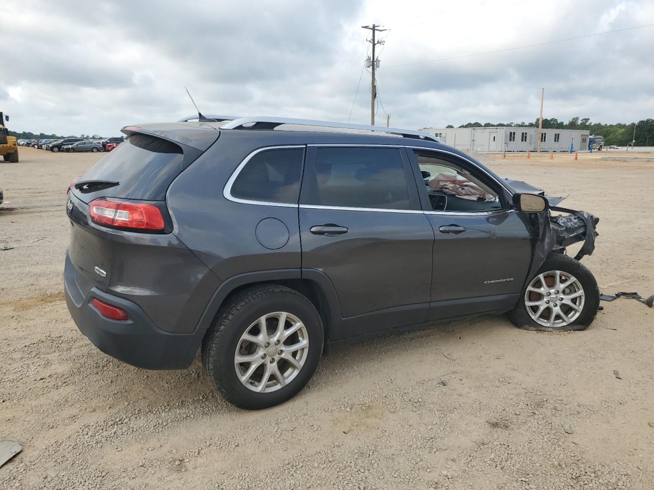2015 JEEP CHEROKEE LATITUDE photo 5