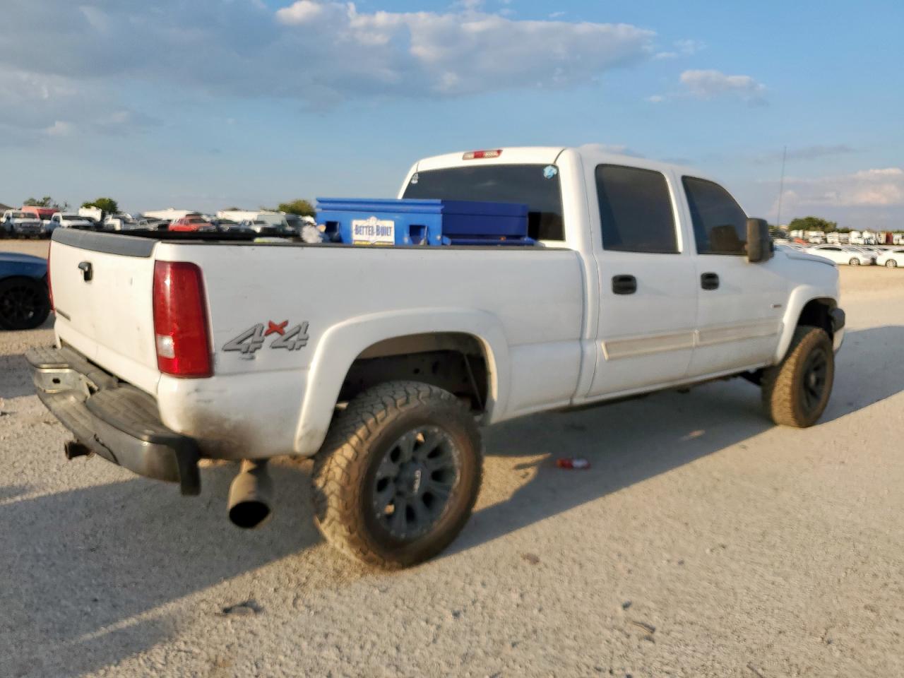 2005 CHEVROLET SILVERADO K2500 HEAVY DUTY photo 3