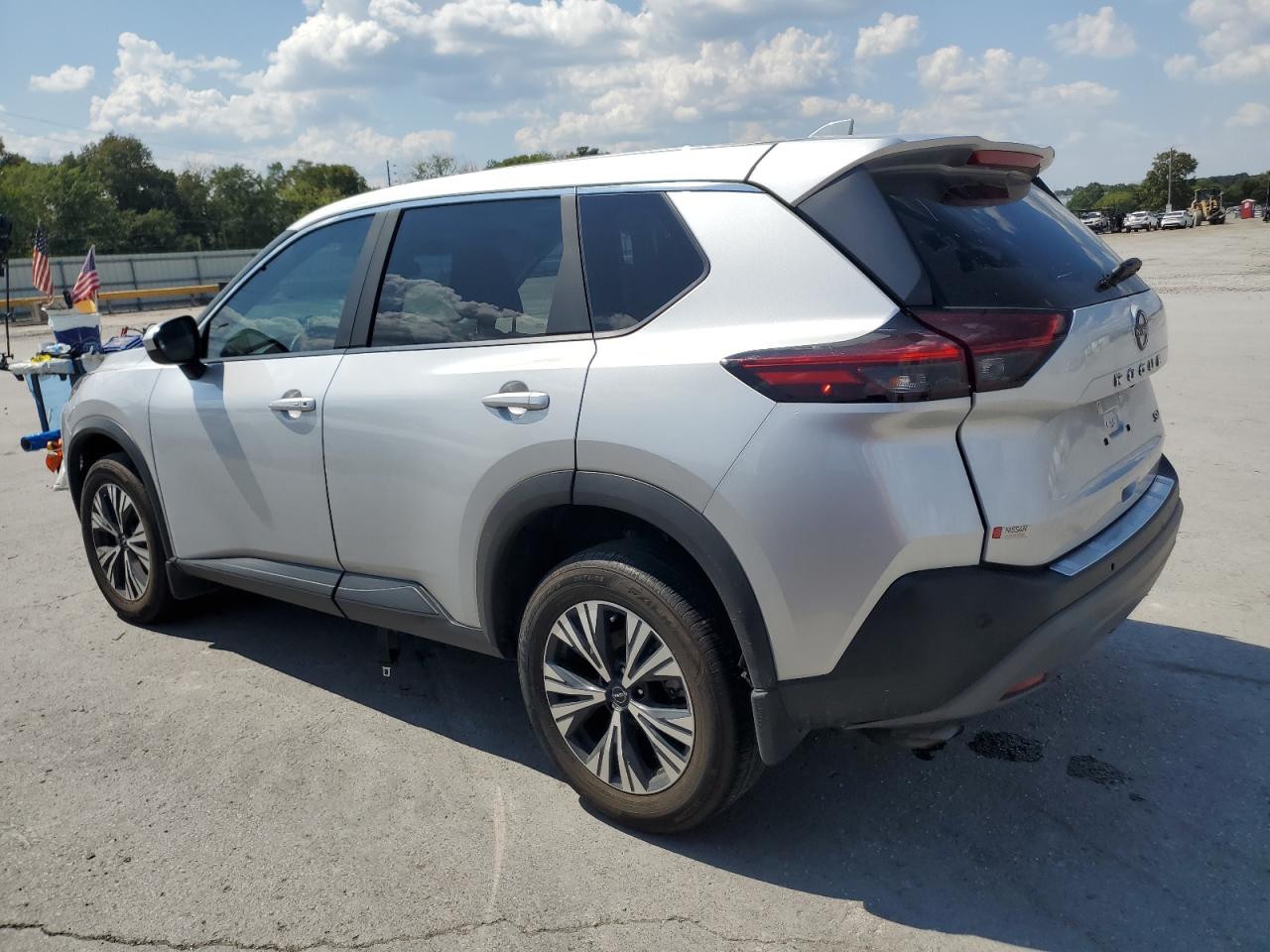 2023 NISSAN ROGUE SV photo 3