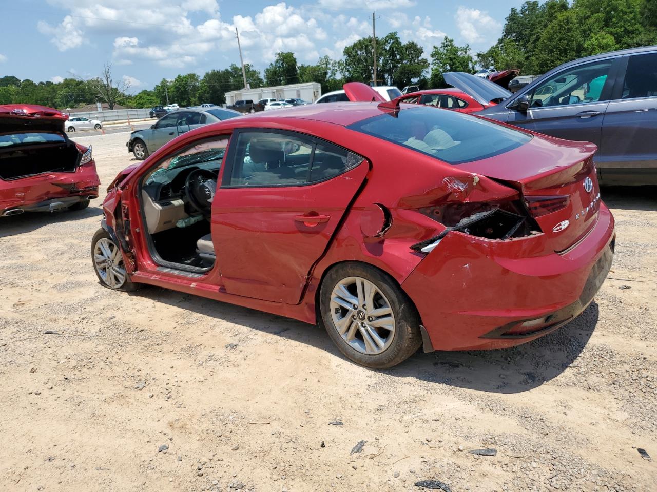 2020 HYUNDAI ELANTRA SEL photo 4