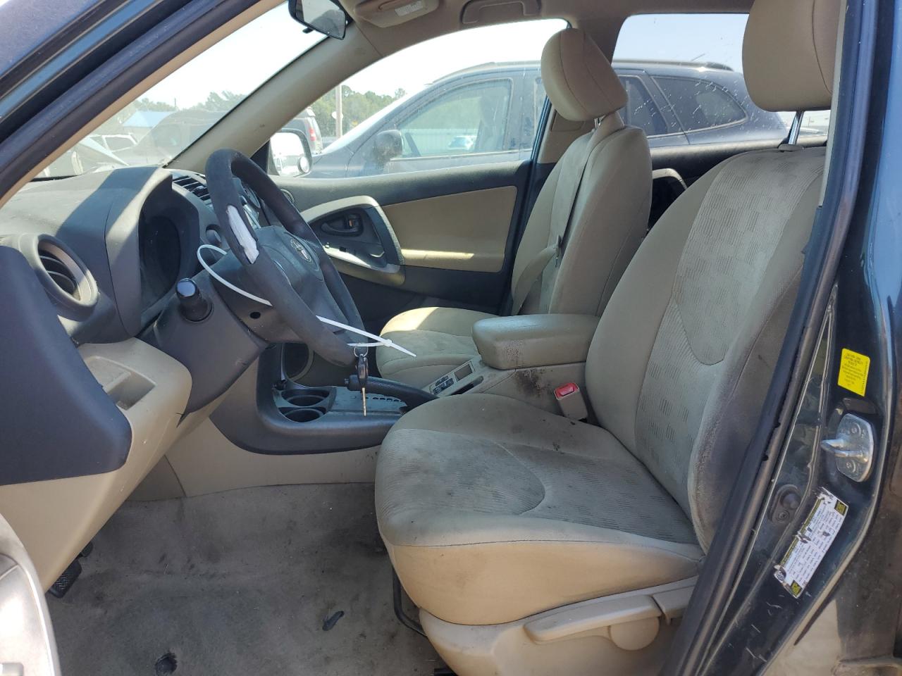 2010 TOYOTA RAV4 photo 13