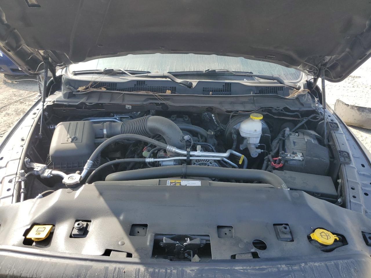 2022 RAM 1500 CLASSIC SLT photo 11