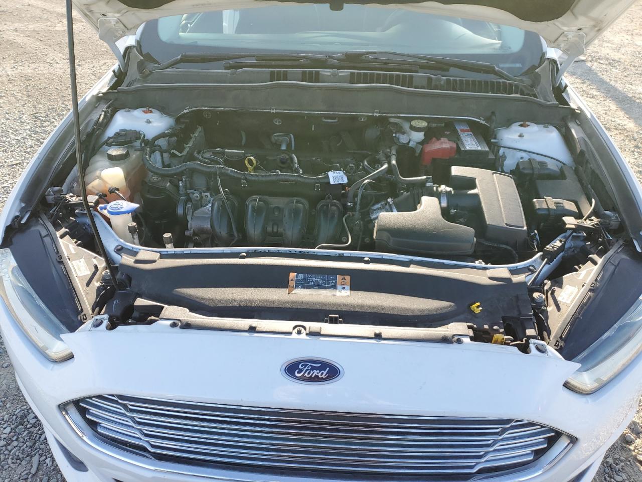2013 FORD FUSION SE photo 21