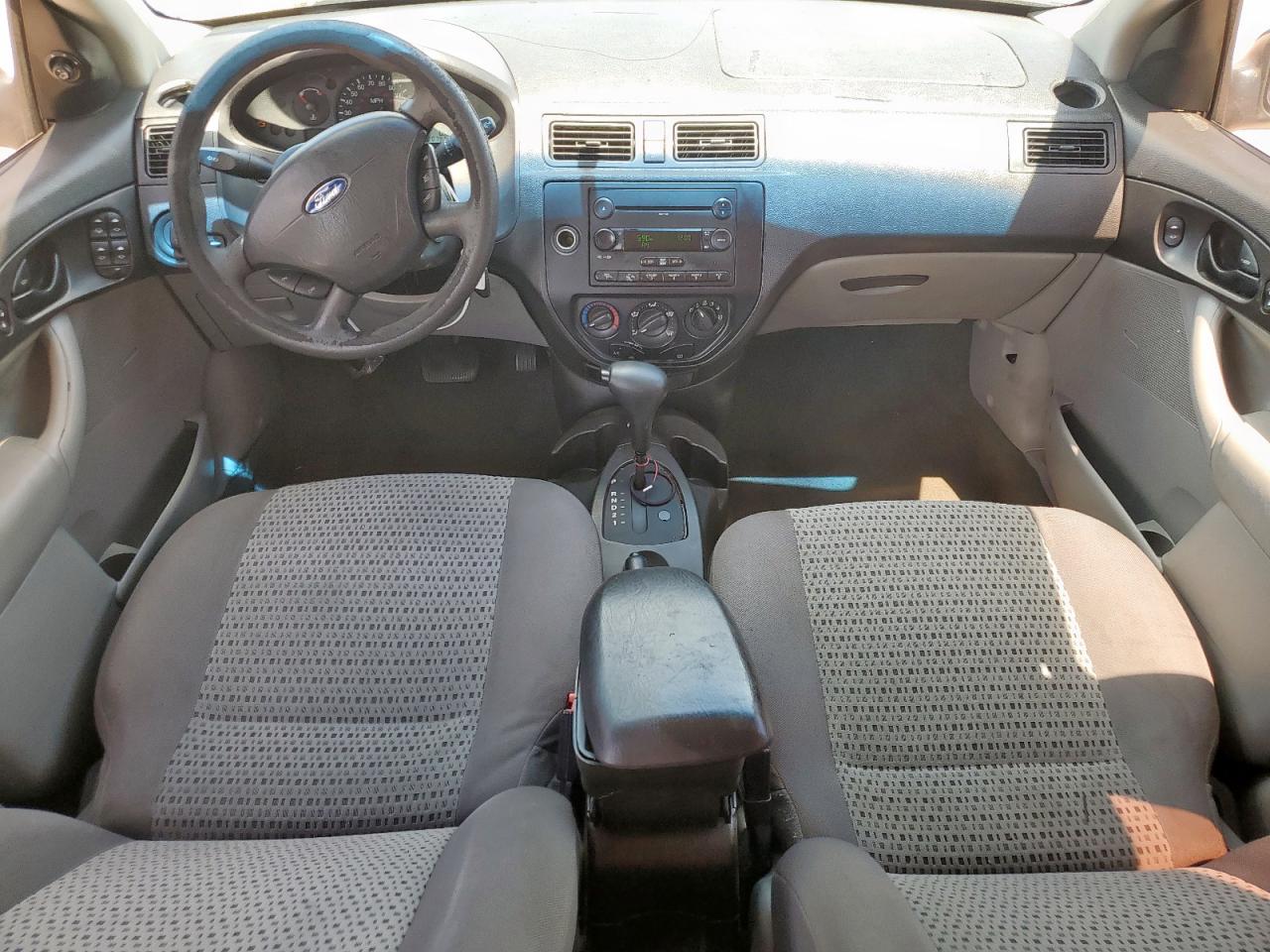 2007 FORD FOCUS ZX4 photo 15