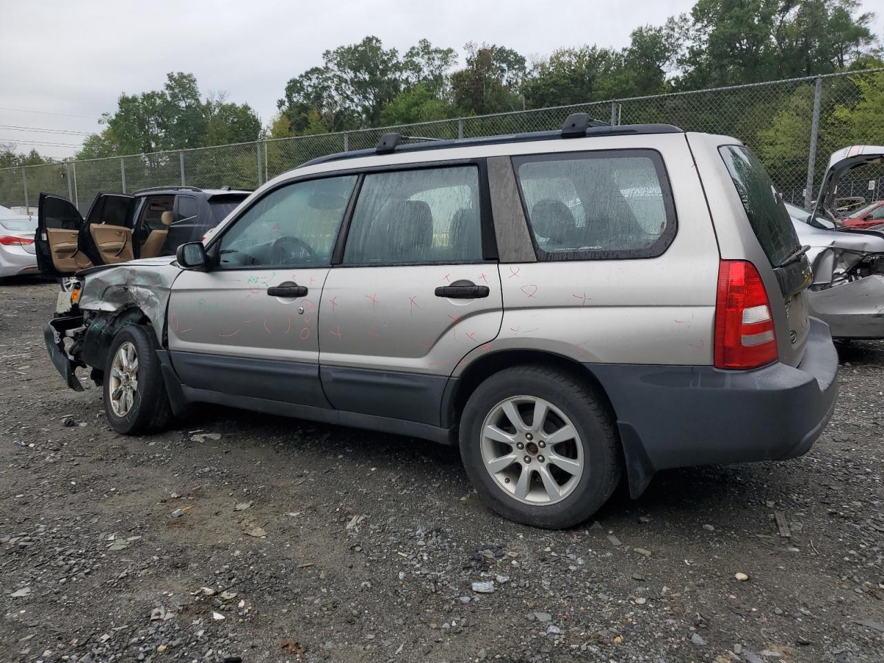 2005 SUBARU FORESTER 2.5X photo 2