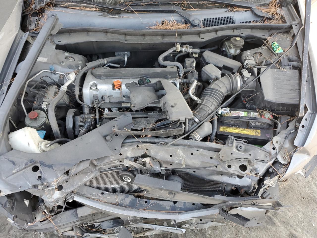 2010 HONDA ACCORD LXP photo 31