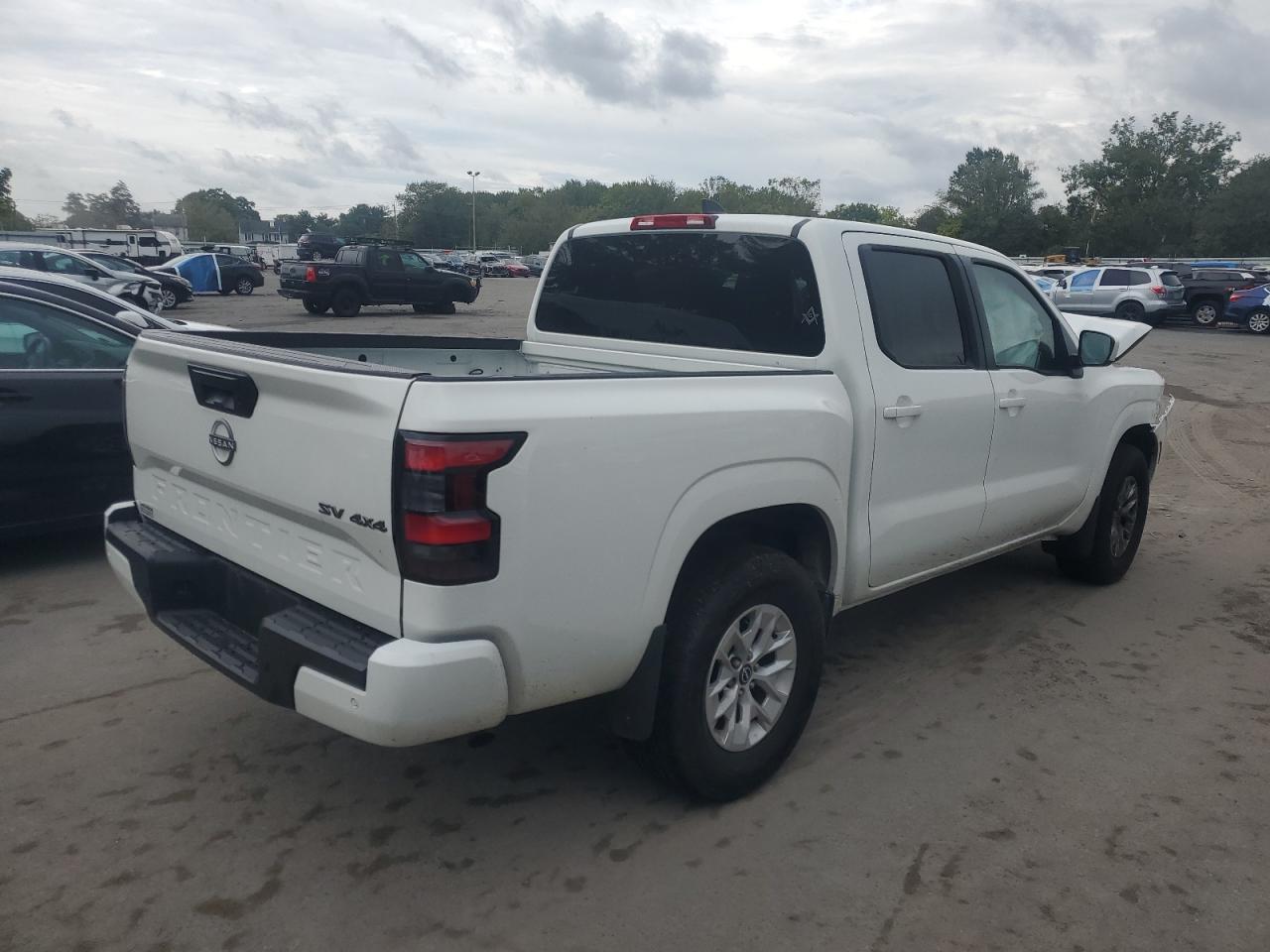 2024 NISSAN FRONTIER S photo 7