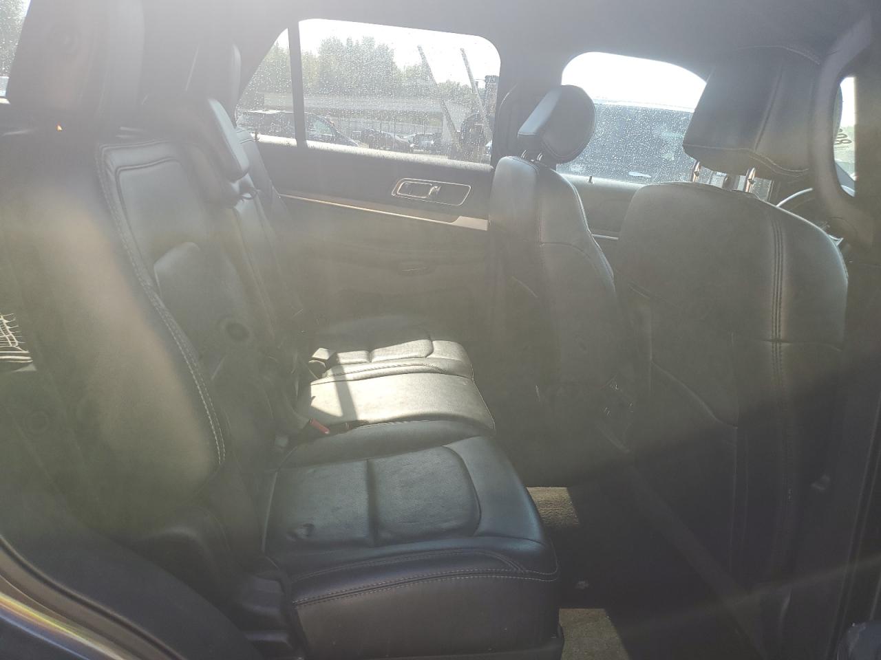 2017 FORD EXPLORER LIMITED photo 19