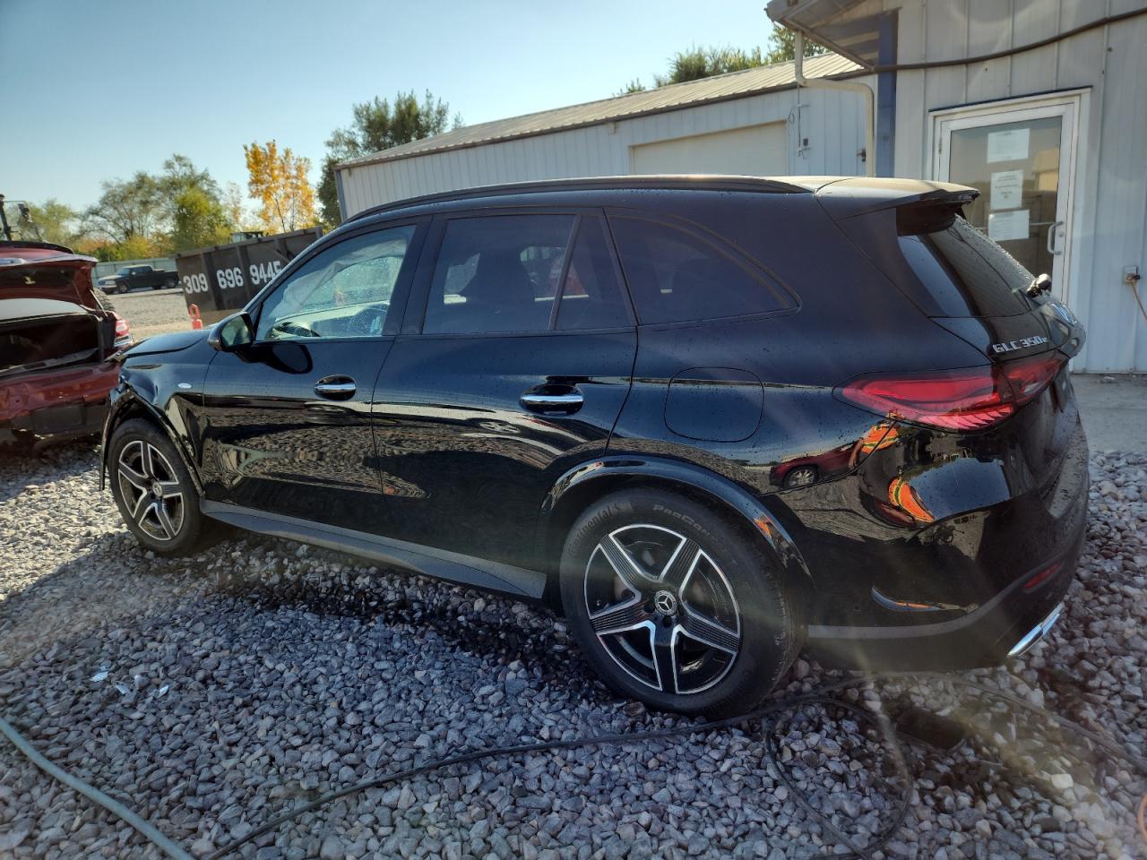 2025 MERCEDES-BENZ GLC 350E photo 2