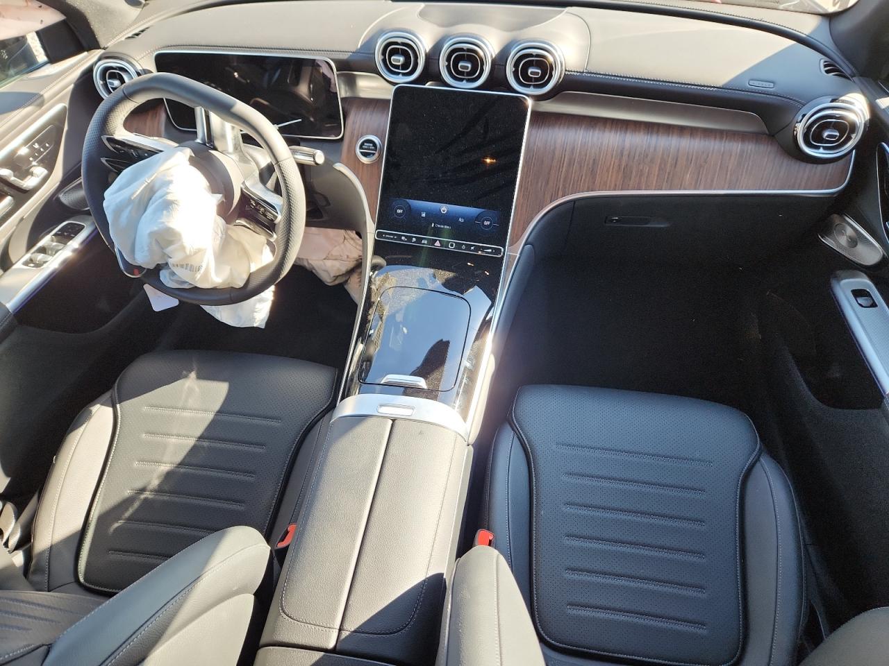 2025 MERCEDES-BENZ GLC 350E photo 8
