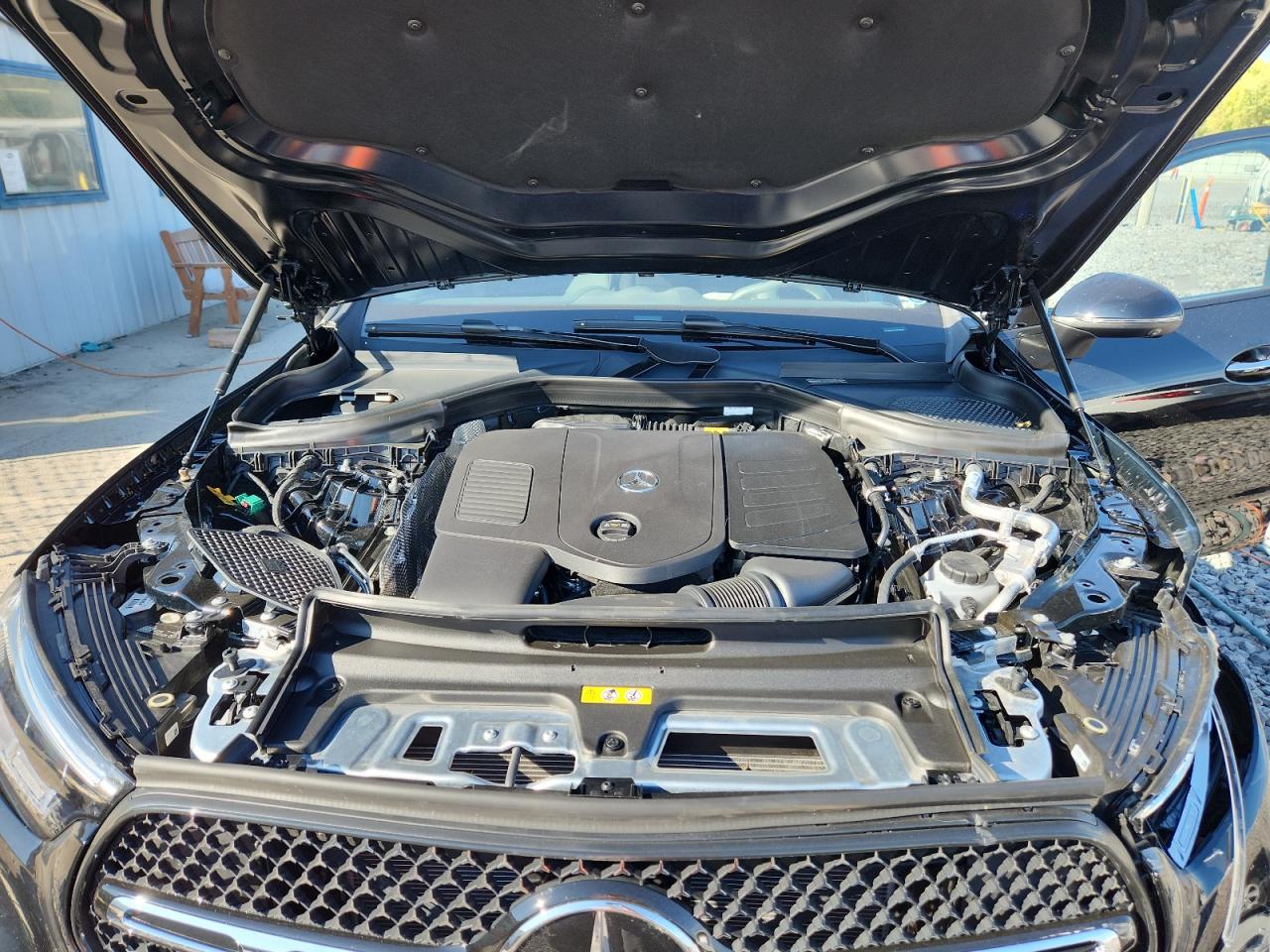 2025 MERCEDES-BENZ GLC 350E photo 12