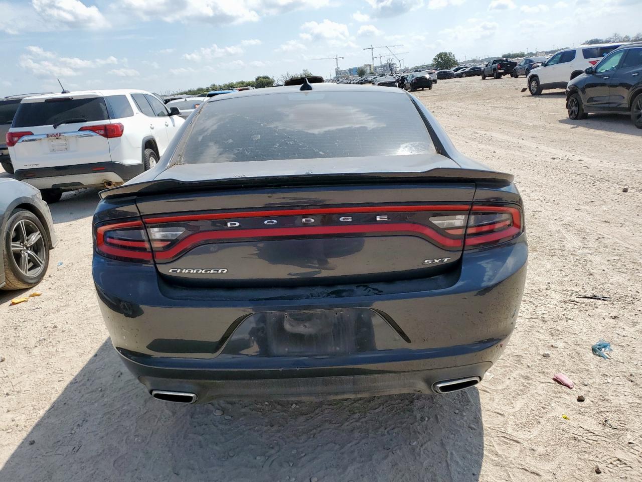 2017 DODGE CHARGER SXT photo 11