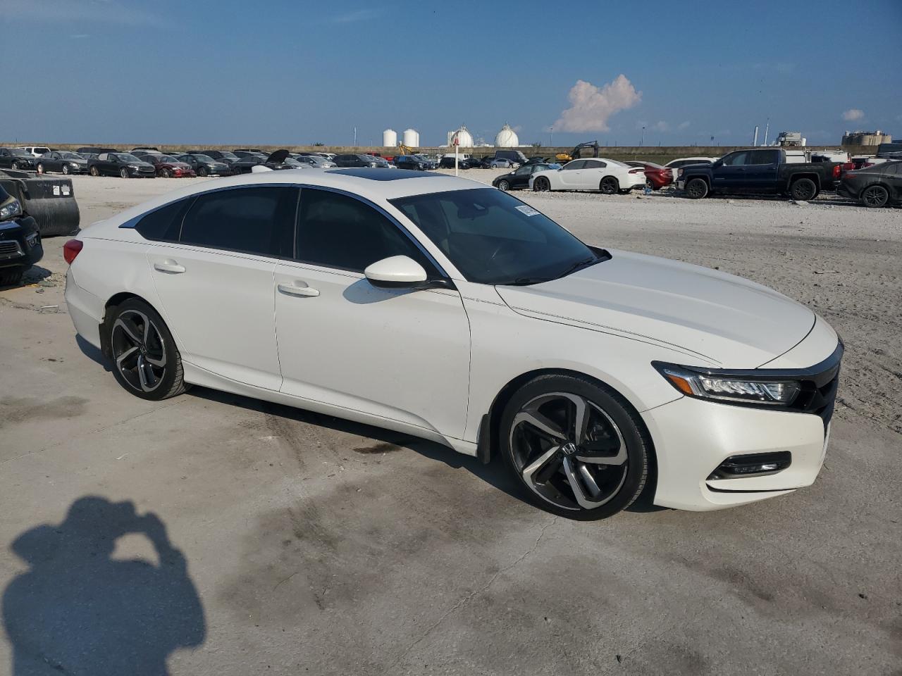 2018 HONDA ACCORD SPORT photo 10
