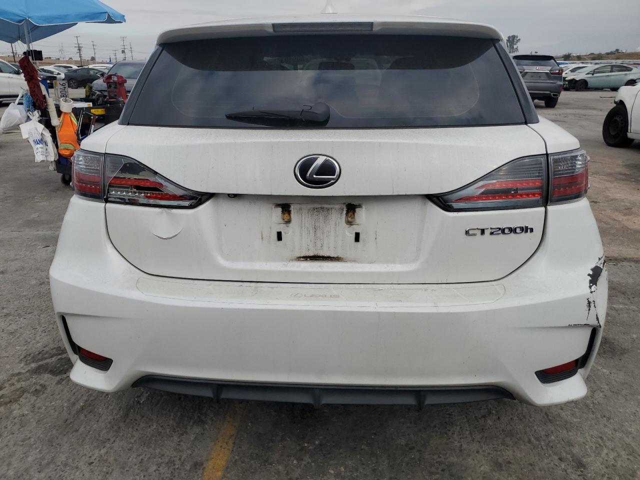 2014 LEXUS CT photo 11