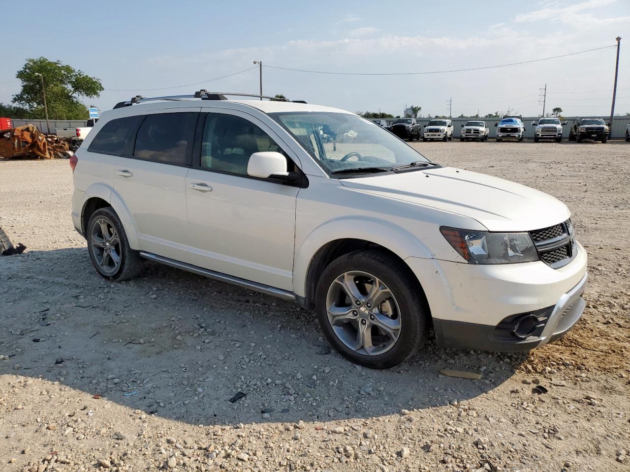 2017 DODGE JOURNEY CROSSROAD photo 4