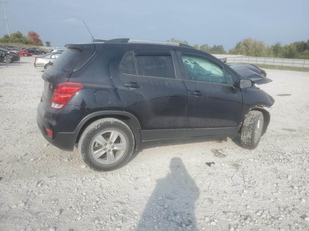 2021 CHEVROLET TRAX 1LT photo 5
