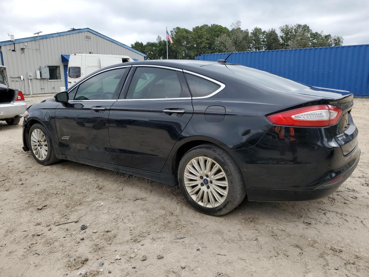 2016 FORD FUSION SE PHEV photo 2