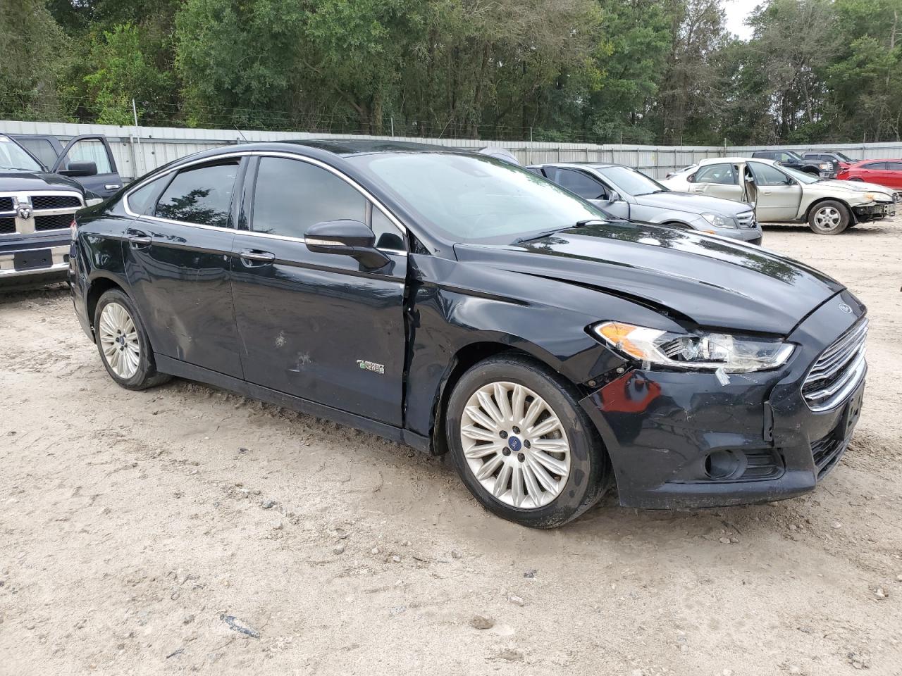 2016 FORD FUSION SE PHEV photo 4