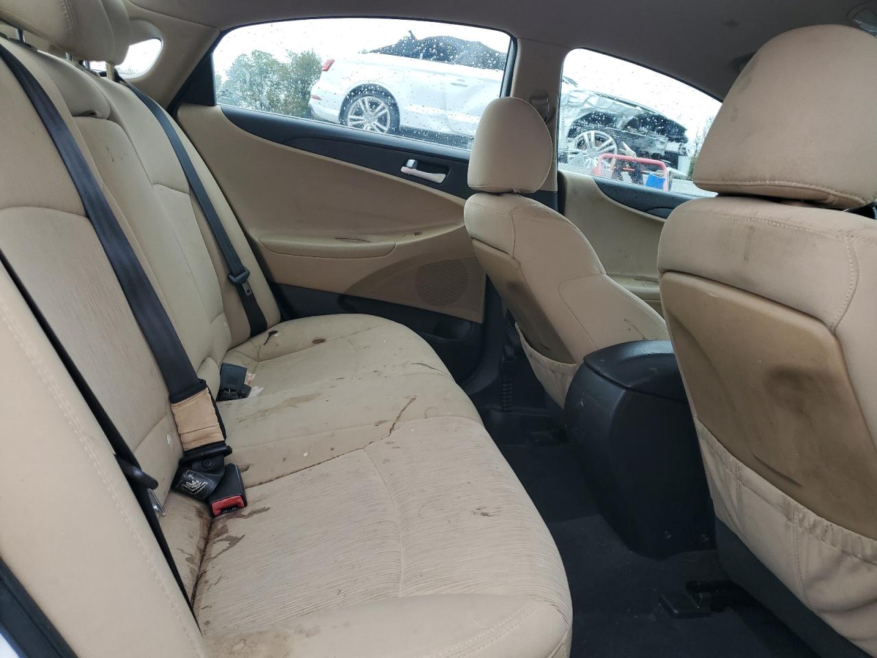 2011 HYUNDAI SONATA GLS photo 28