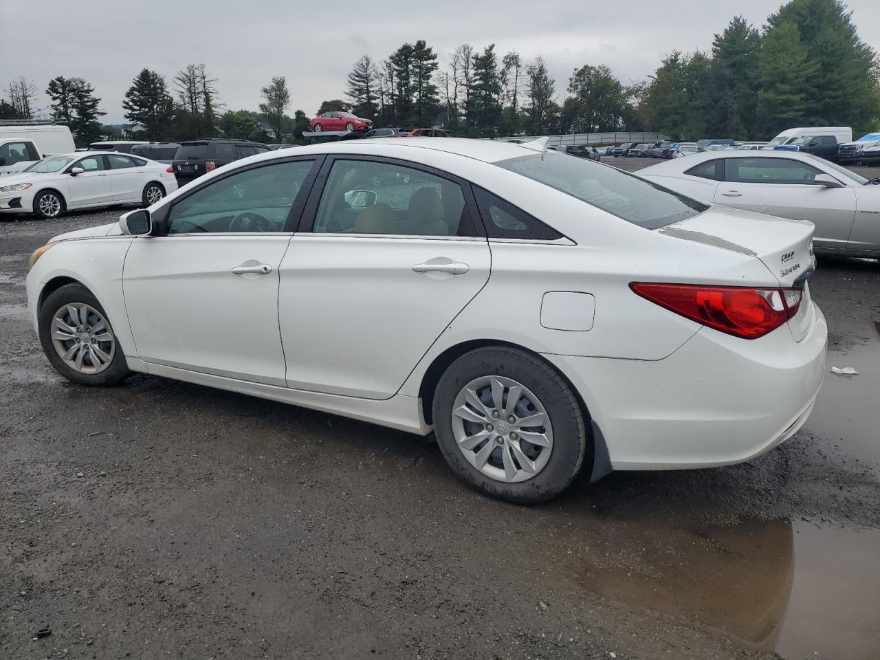 2011 HYUNDAI SONATA GLS photo 4