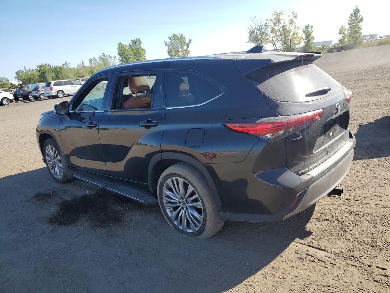 2022 TOYOTA HIGHLANDER HYBRID PLATINUM photo 4
