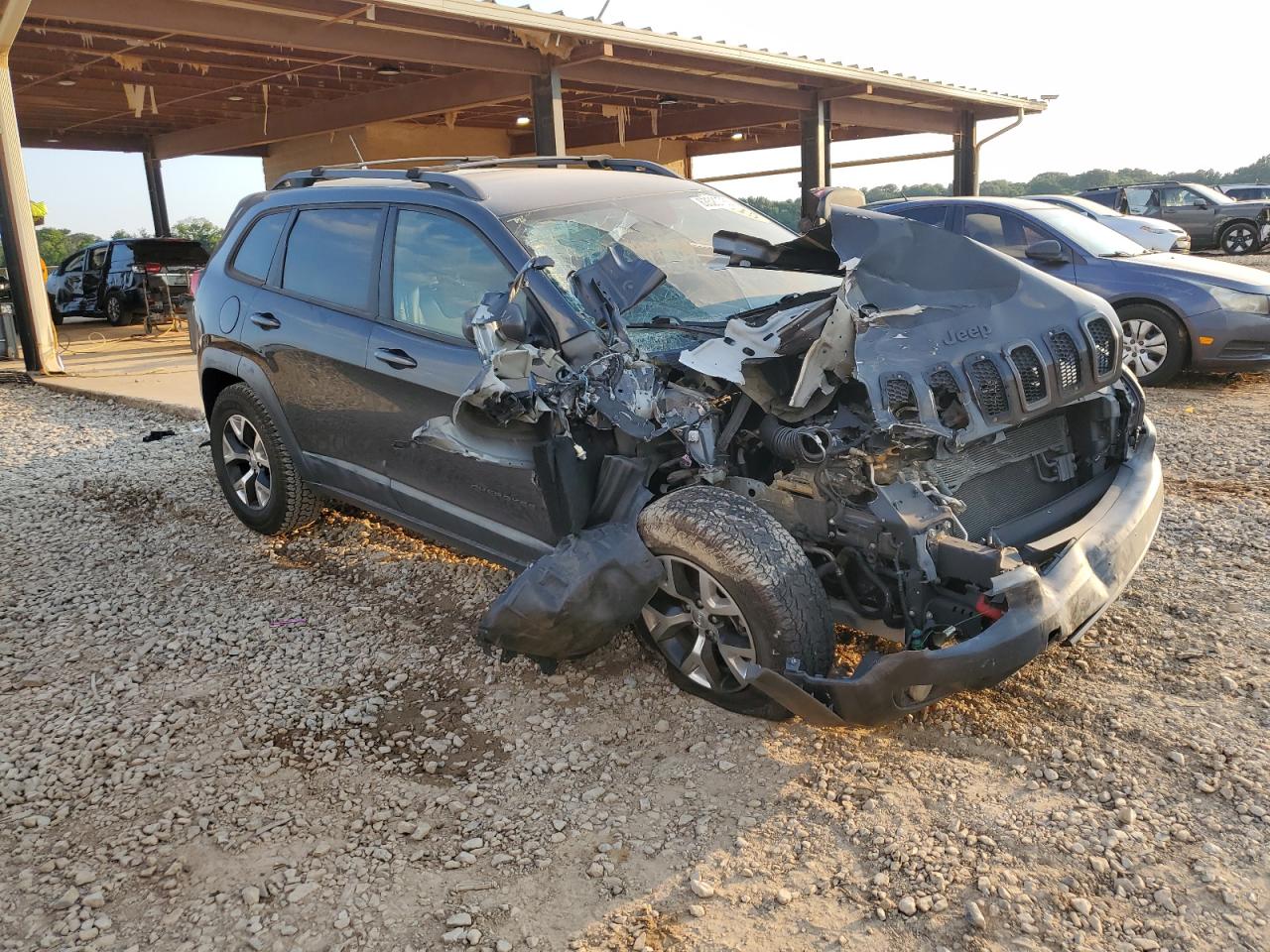 2015 JEEP CHEROKEE TRAILHAWK photo 7