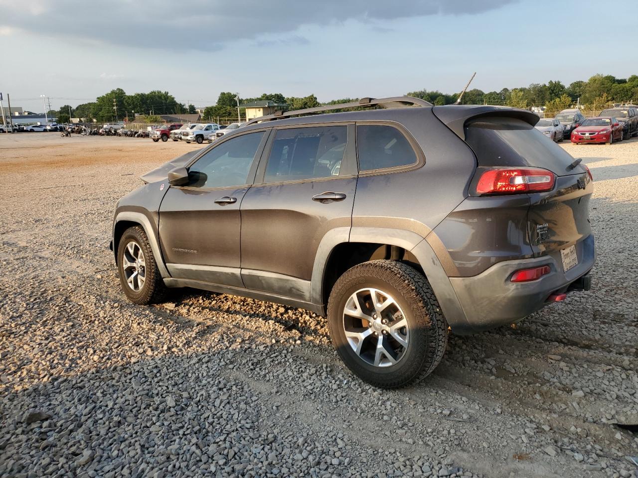 2015 JEEP CHEROKEE TRAILHAWK photo 3