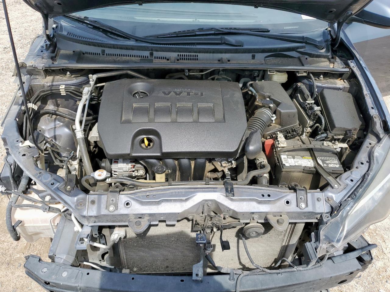 2018 TOYOTA COROLLA L photo 11