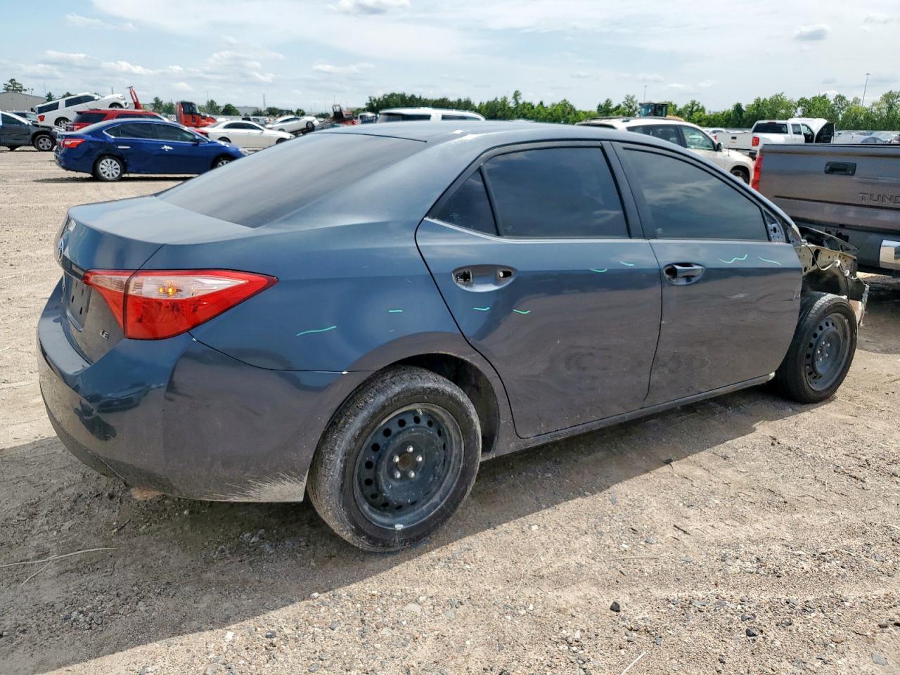 2018 TOYOTA COROLLA L photo 3