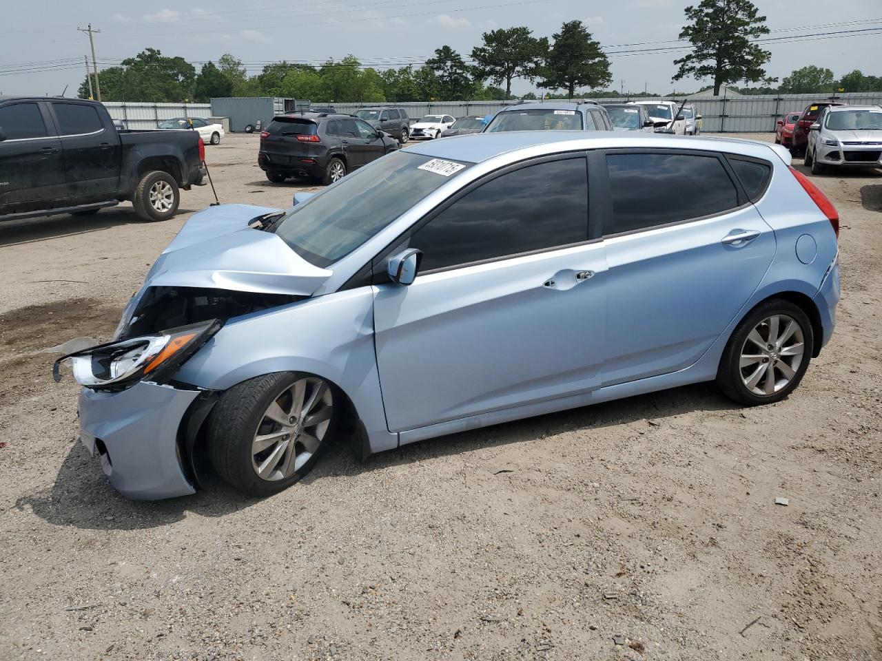 2012 HYUNDAI ACCENT
