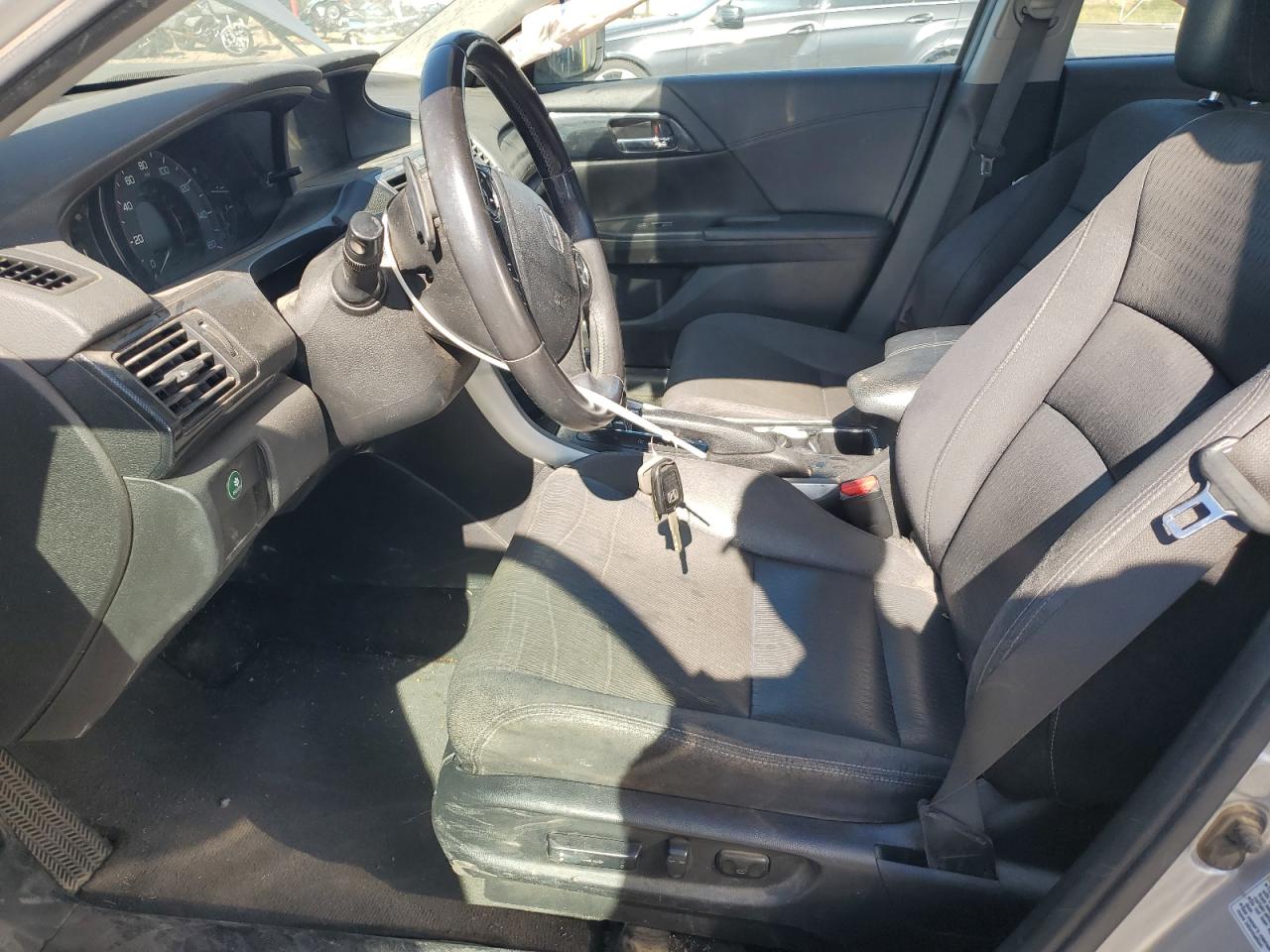 2013 HONDA ACCORD photo 7
