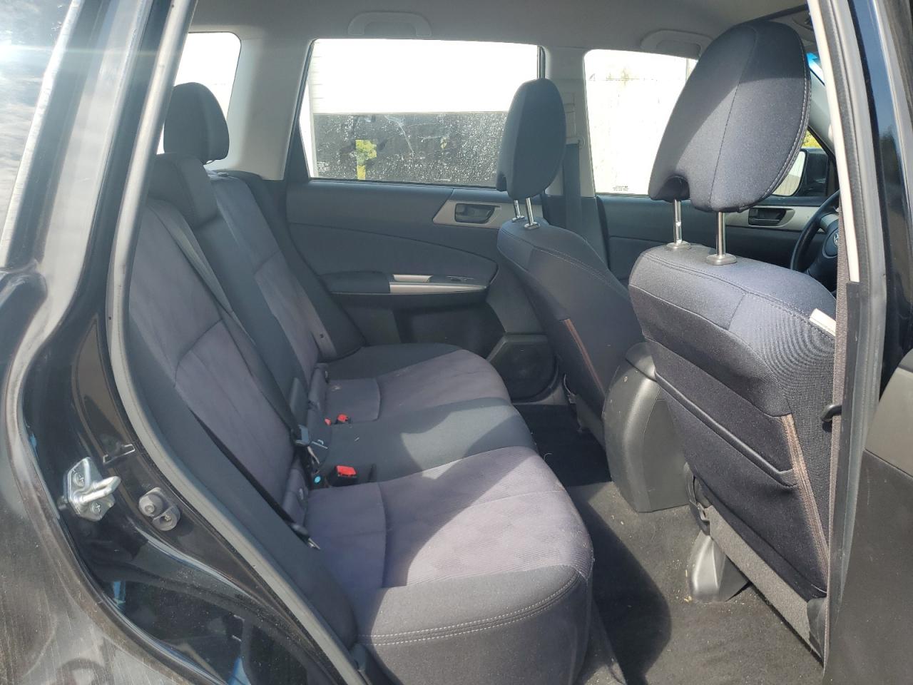 2010 SUBARU FORESTER 2.5X photo 31