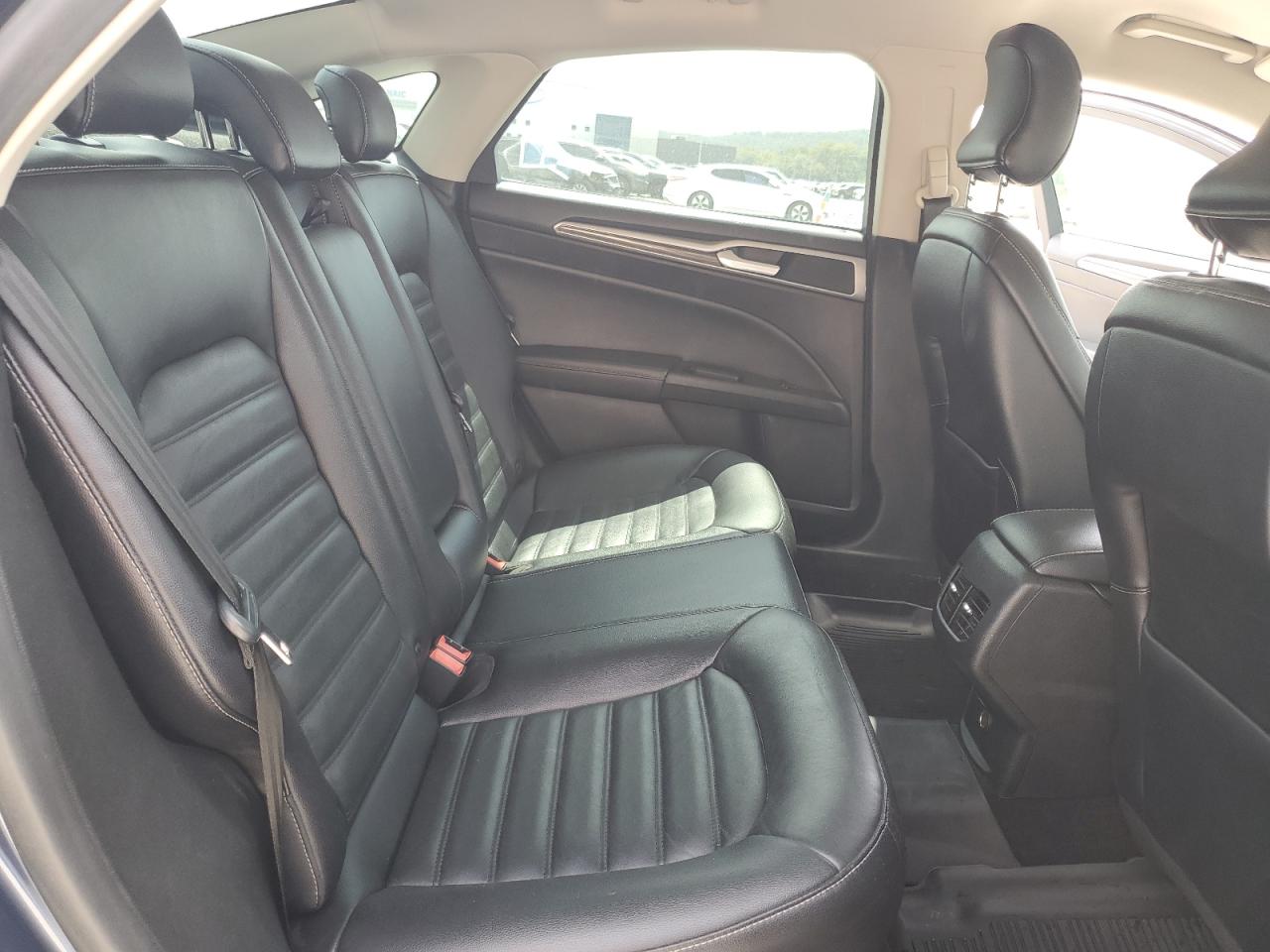 2018 FORD FUSION SE photo 28