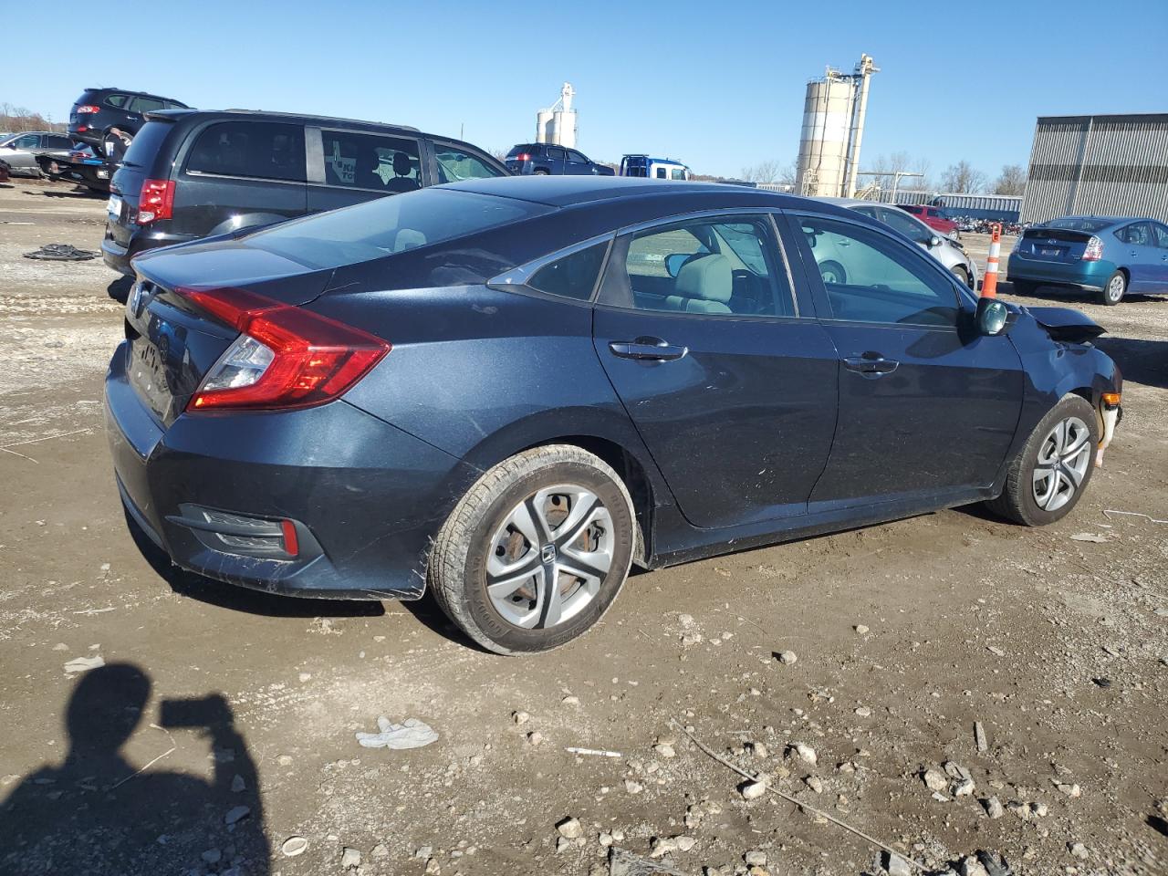 2016 HONDA CIVIC photo 7