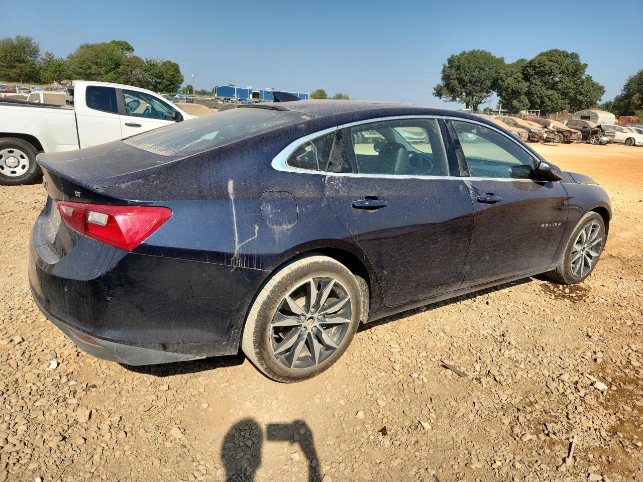 2017 CHEVROLET MALIBU LT photo 5