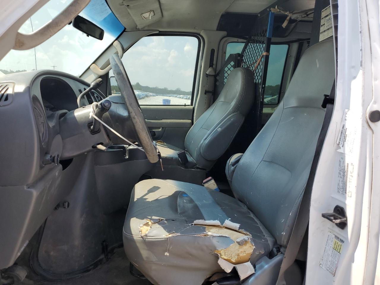 2006 FORD ECONOLINE E250 VAN photo 7
