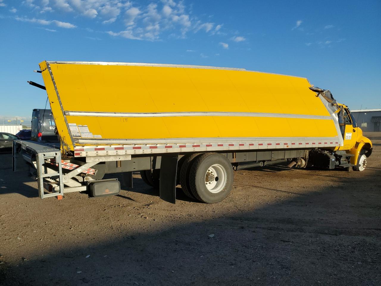 2019 INTERNATIONAL 4000 4300 photo 3