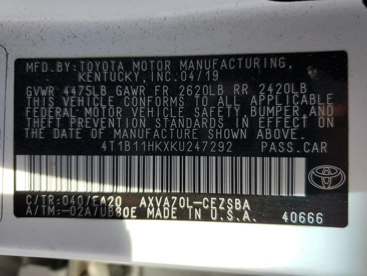 2019 TOYOTA CAMRY L photo 12