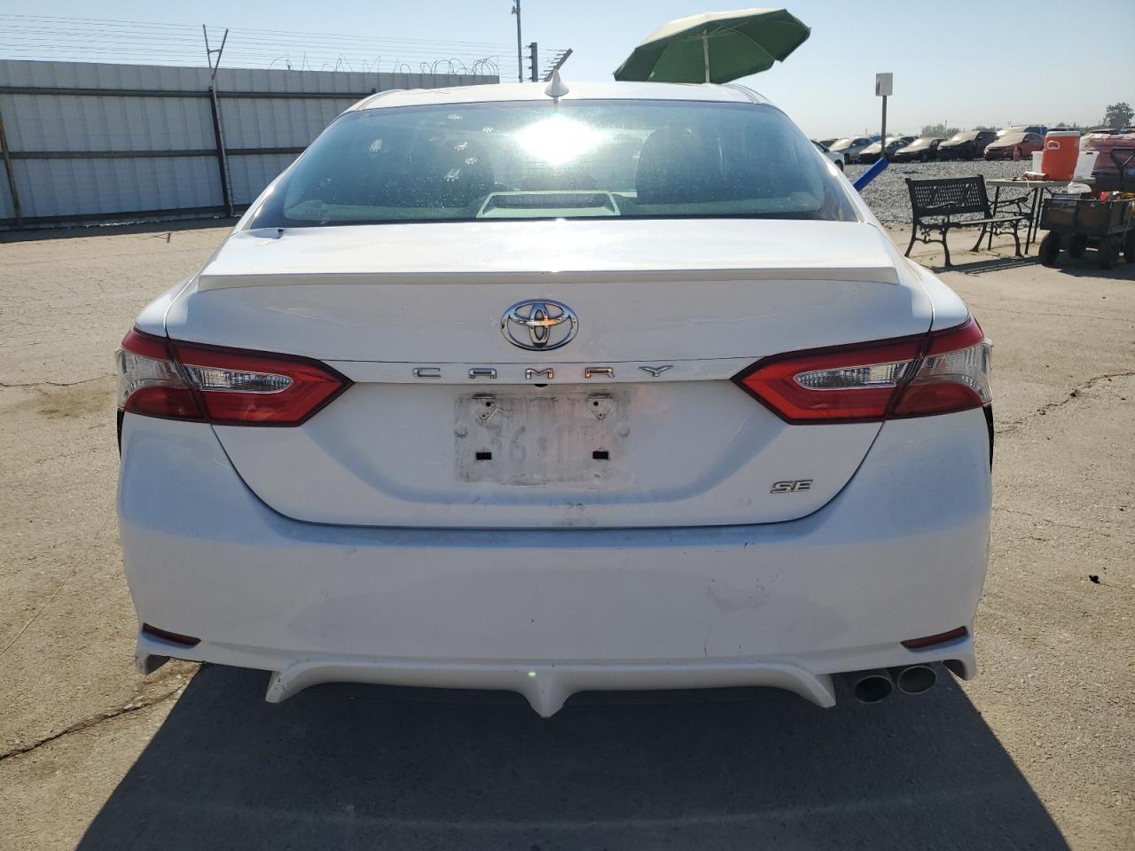 2019 TOYOTA CAMRY L photo 6