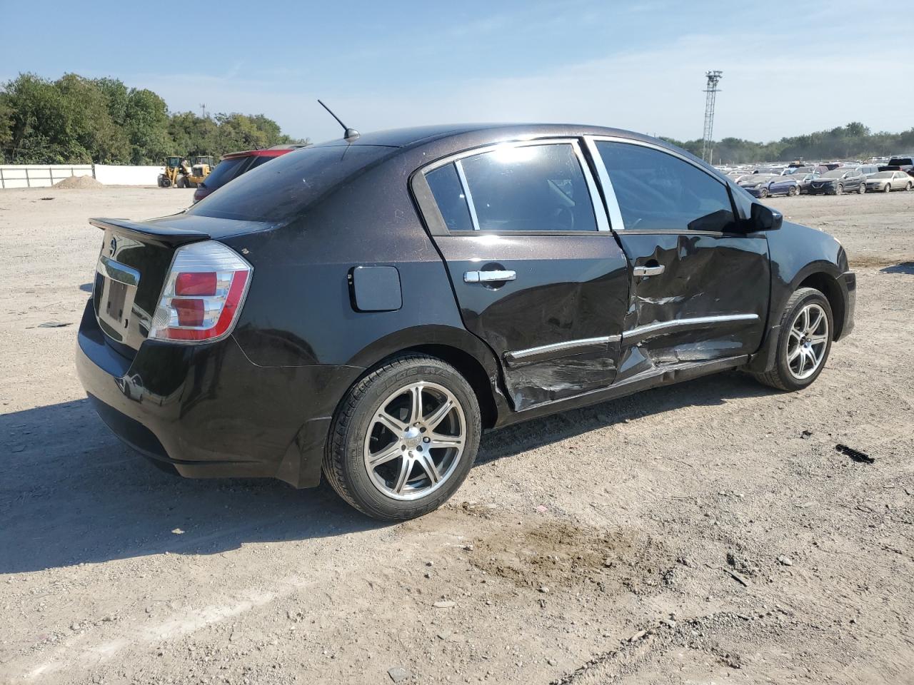 2011 NISSAN SENTRA 2.0 photo 3