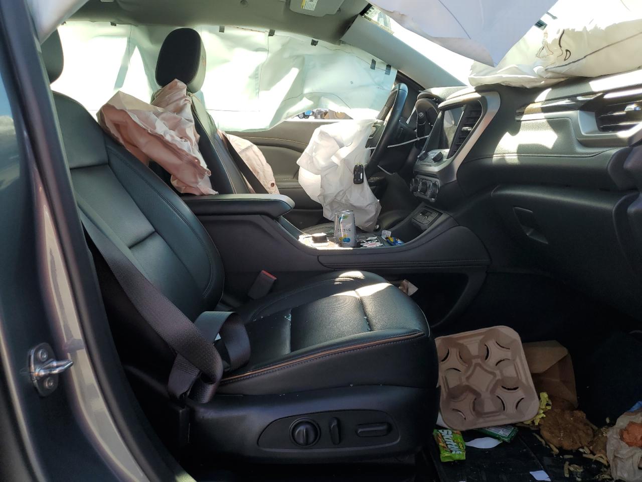 2021 GMC ACADIA AT4 photo 19